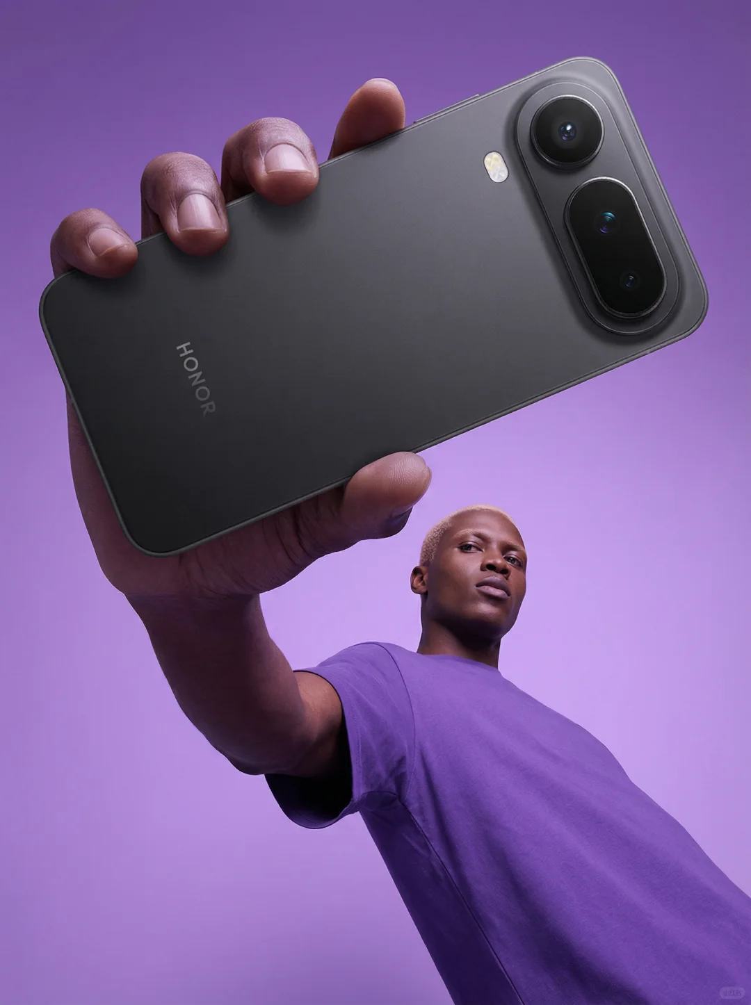 Smartphone campaign visual